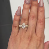 2.5 Ctw Solitaire Pear-Cut Engagement Ring in 18K Gold