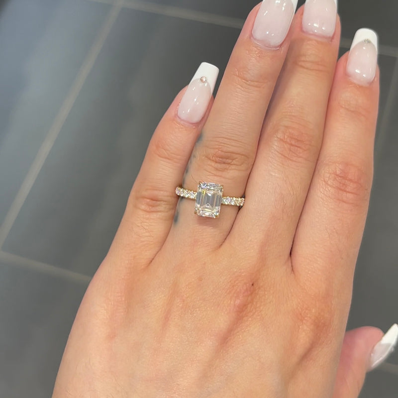 Emerald Cut Engagement Ring, Emerald Cut Ring, Baguette Engagement Ring,  Half Eternity 2.5 Ct Solid 14k Gold Two Tone Moissanite Engagement - Etsy  Denmark