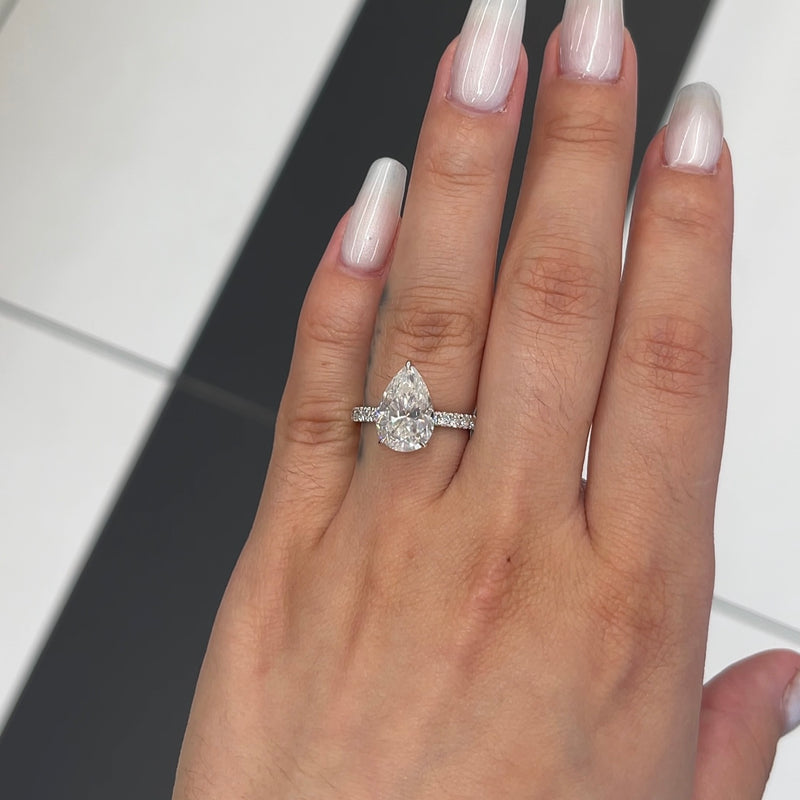 The Right Engagement Ring For You According To Your Star Sign | Glamour UK