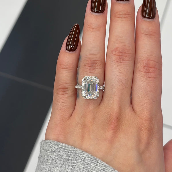 4 Ctw Emerald-Cut Halo Engagement Ring in 18K Gold