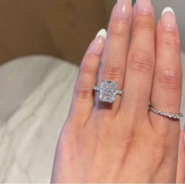 Flower Shaped Diamond Engagement Ring In White Gold